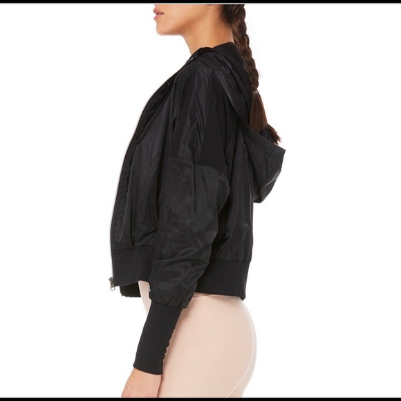 Alo Aqua jacket - Picture 2 of 4